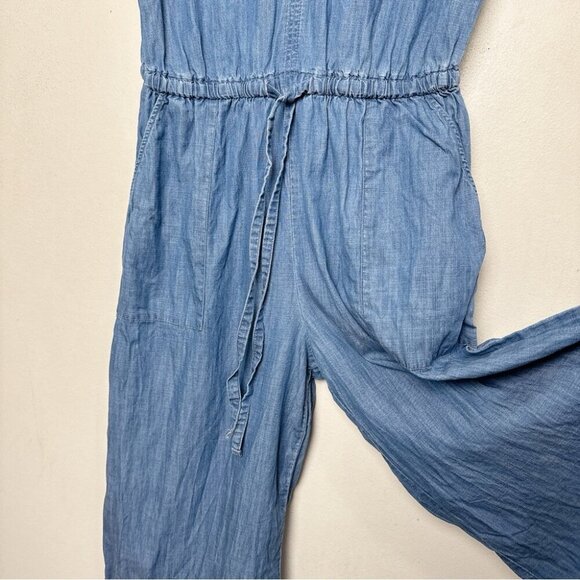 GAP Womens Large Vneck Sleeveless Chambray Capri Romper - Picture 8 of 14